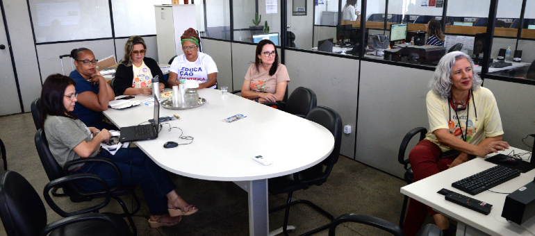 Grupo de pesquisa da UNEB realiza encontro com professores que coordenam projetos de Educação Científica na Educação Básica